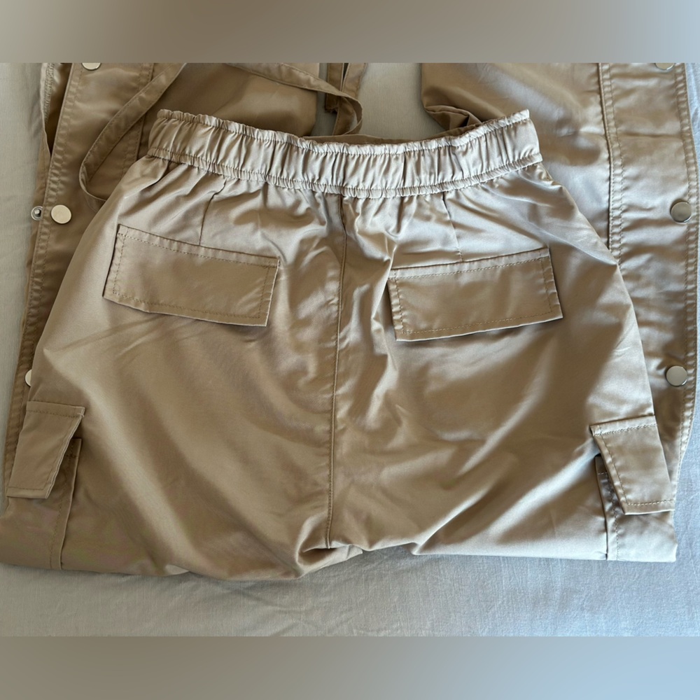 Cargo pants - Picture 4 of 4